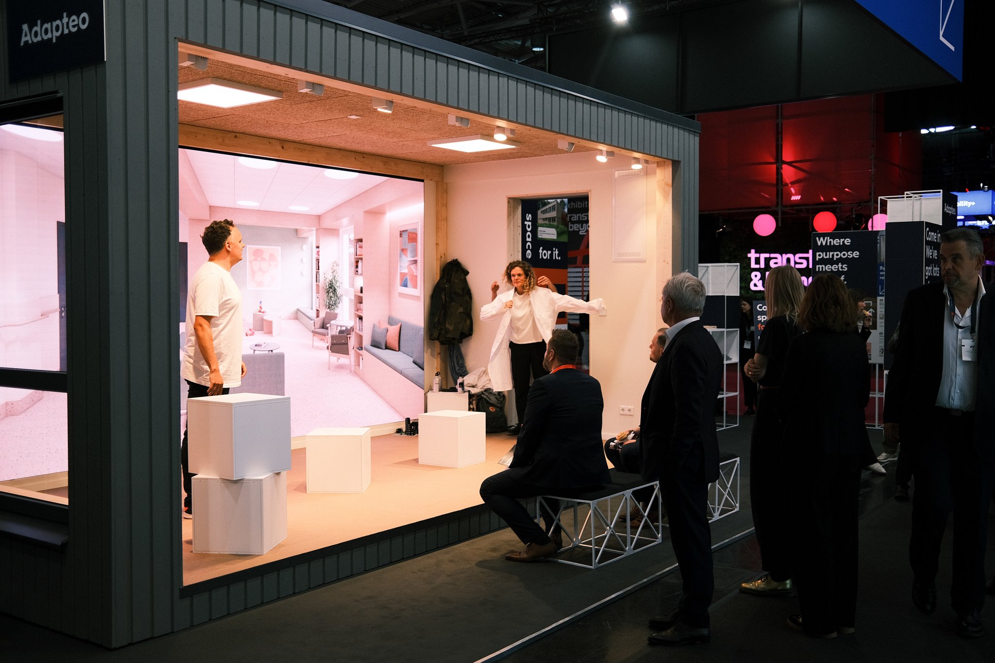 06102026_Adapteo_ExpoReal2026_JanikEinhaus-9579