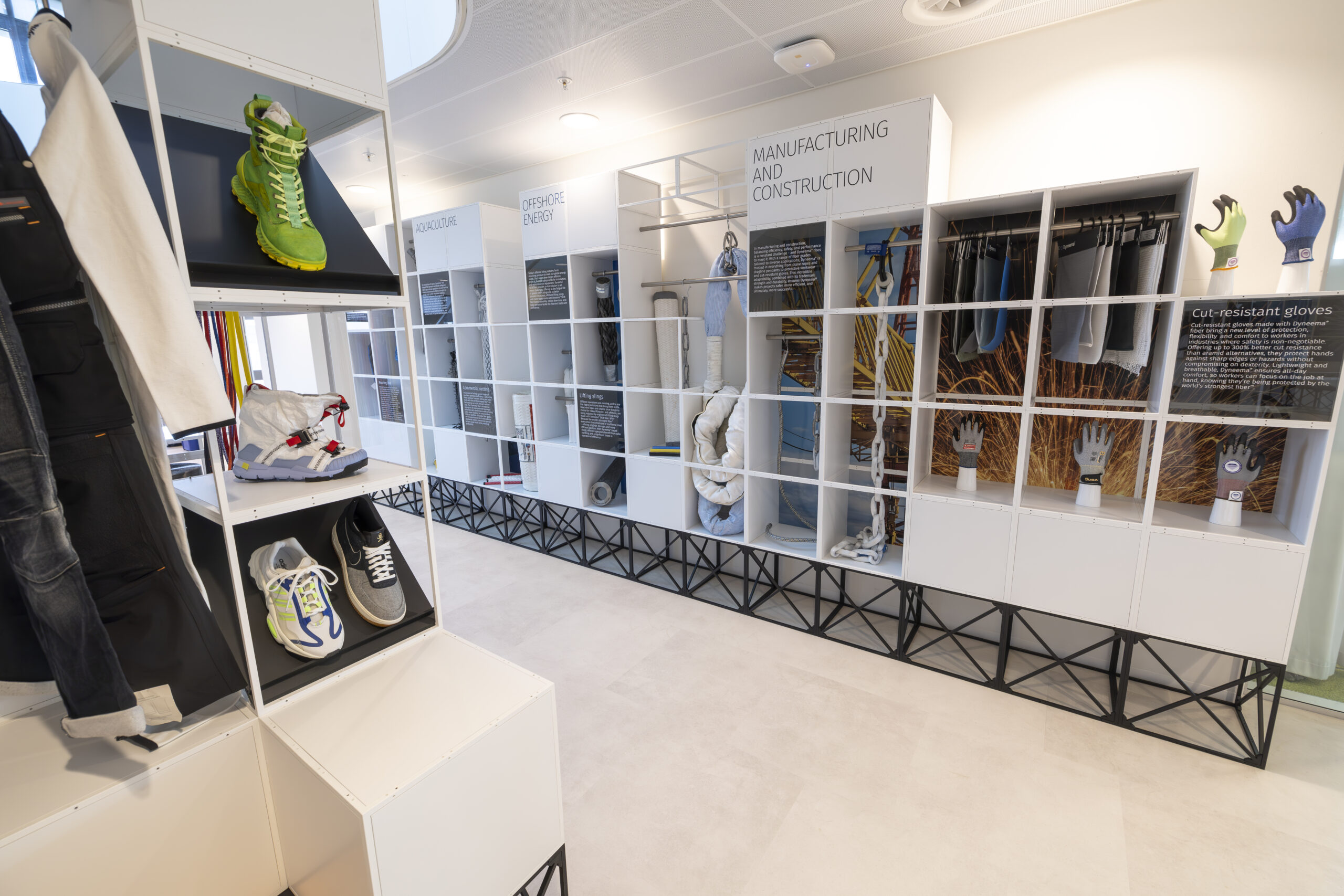 Internal branding display with a modular design