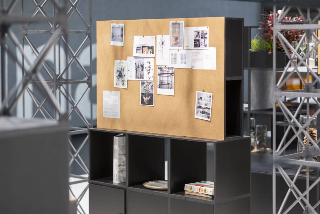 pinboard designed with GRID modular office furniture