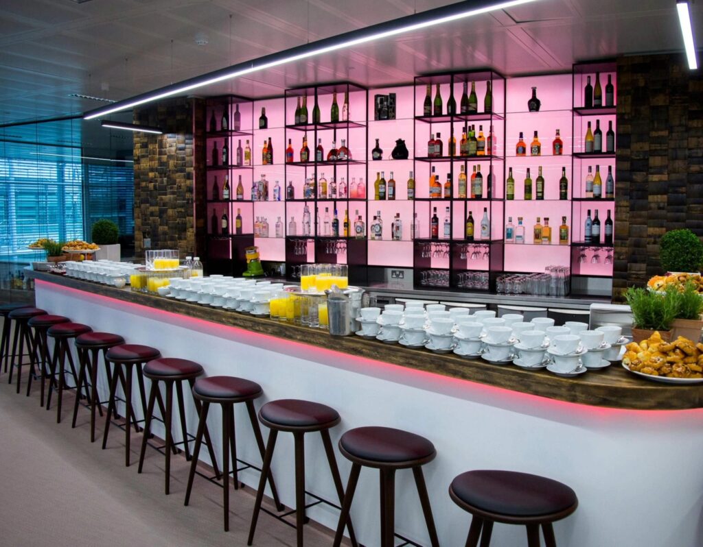 Innenarchitektur für Büros und Bars | GRID System